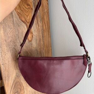 Limited Edition: Cherry Queen Bee 🐝 with Keychain